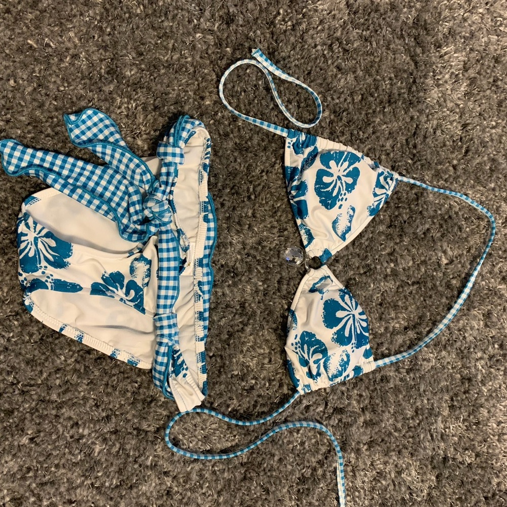 Teal floral Hawaiian print bikini bathing suit